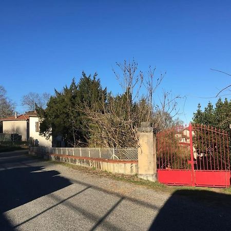Lerable Pourpre De La Grotte Au Lion Villa Arbon Eksteriør billede