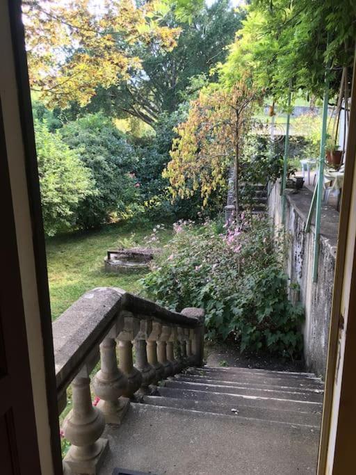 Lerable Pourpre De La Grotte Au Lion Villa Arbon Eksteriør billede